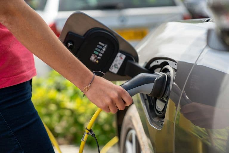 Elektromos autó támogatás Németországban: hogyan készülj a pályázatra?