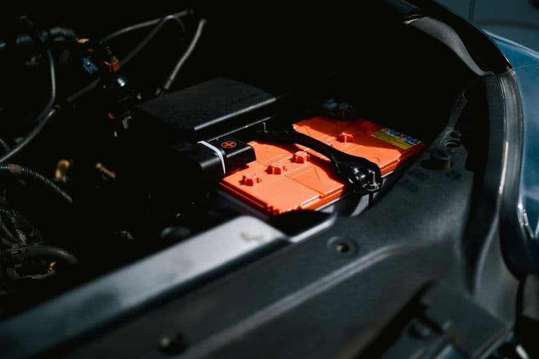 Honda befektet a brit Nexeonba: szilícium anód az EV-akkukhoz
