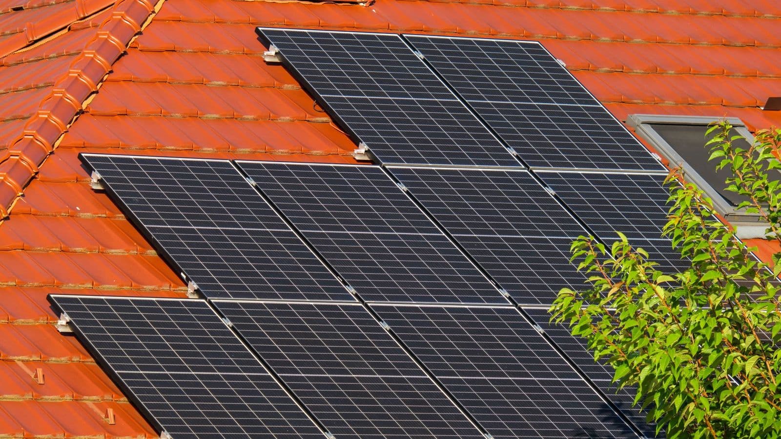 Jackery napelemes tető + SolarVault 3: otthoni energiatárolás új szinten